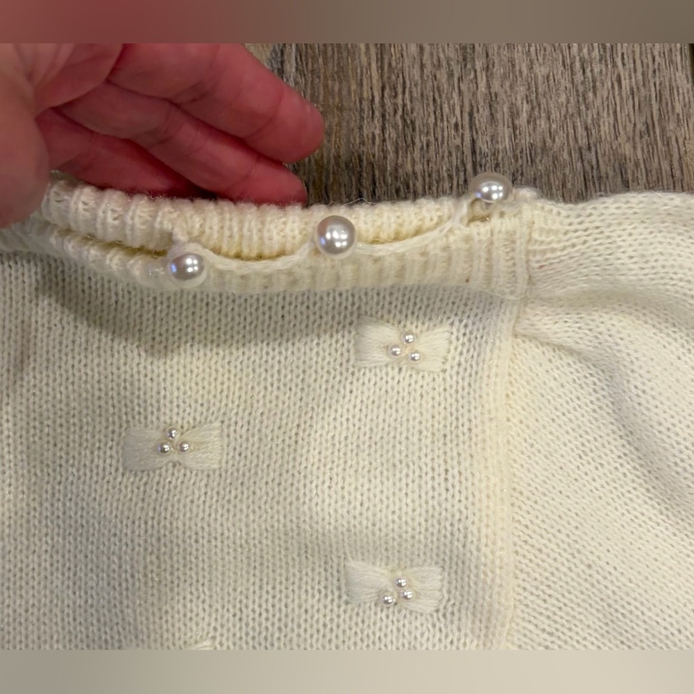 Vintage Eaton Cream Bow Embellished Sweater | Pearl Detail | Women’s M - Picture 6 of 10